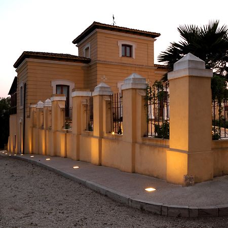 Hotel Villa Calandrino Шакка Экстерьер фото