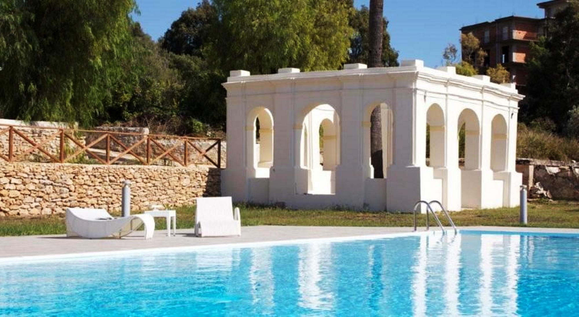 Hotel Villa Calandrino Шакка Экстерьер фото