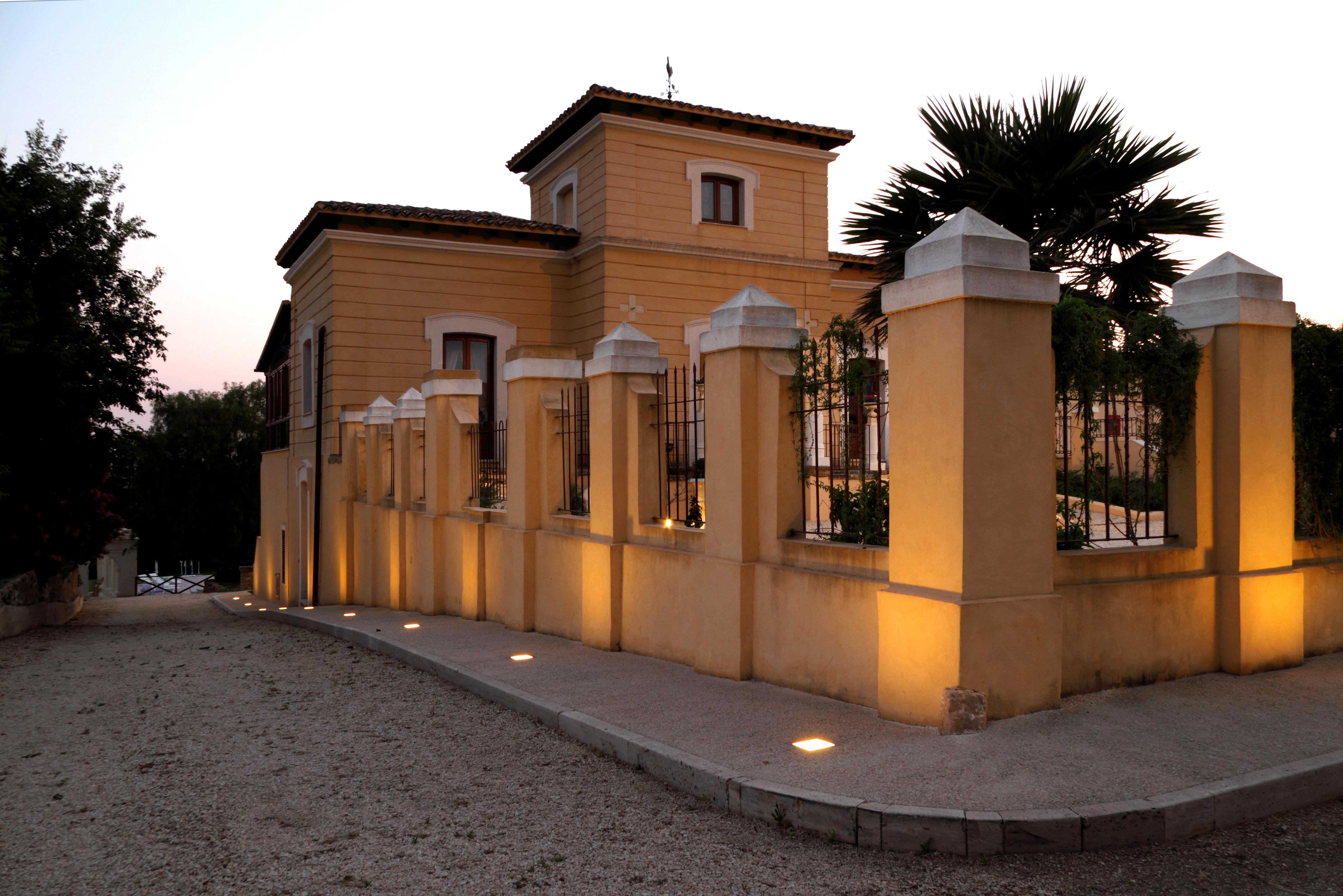Hotel Villa Calandrino Шакка Экстерьер фото