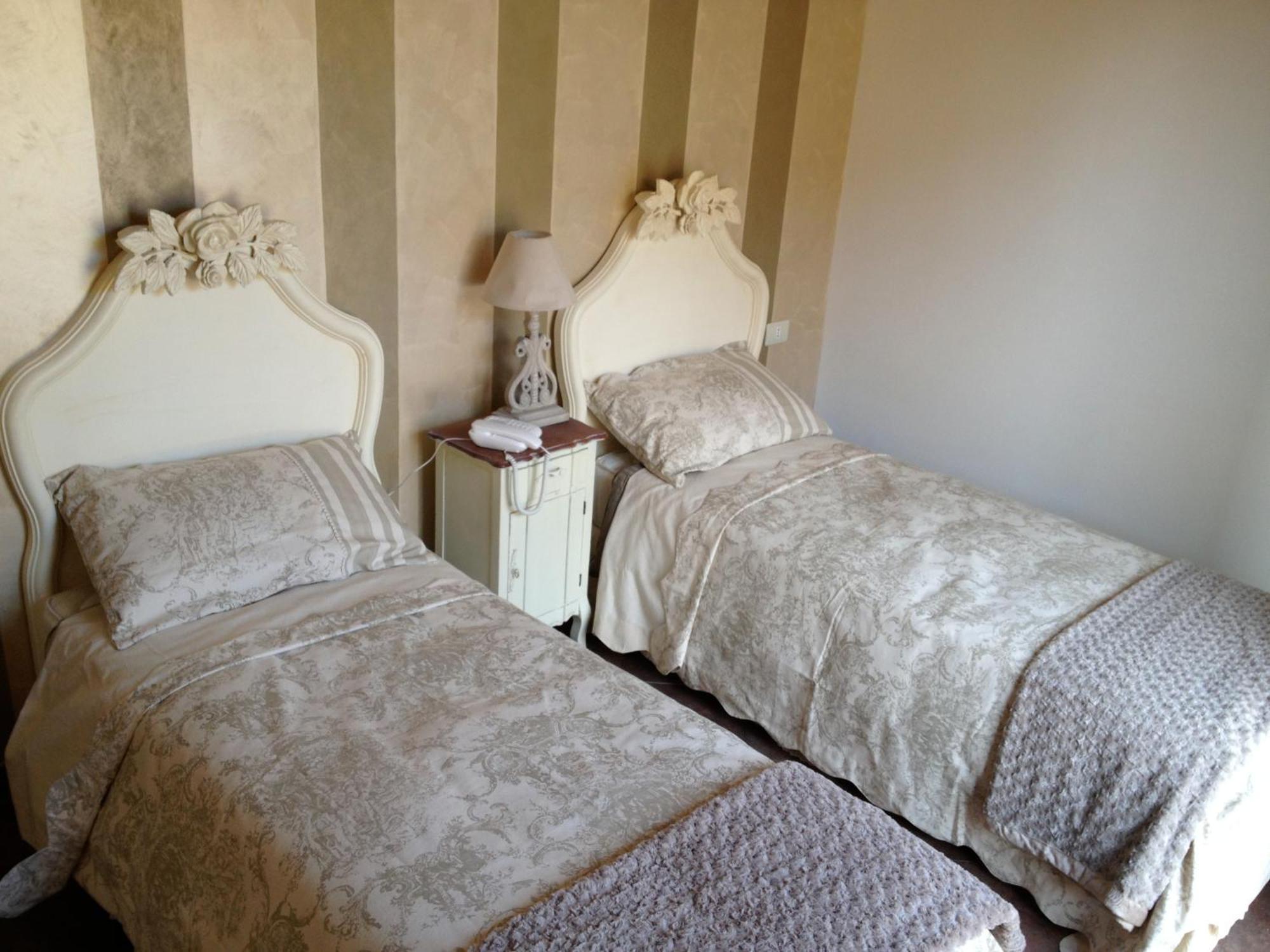 Hotel Villa Calandrino Шакка Экстерьер фото